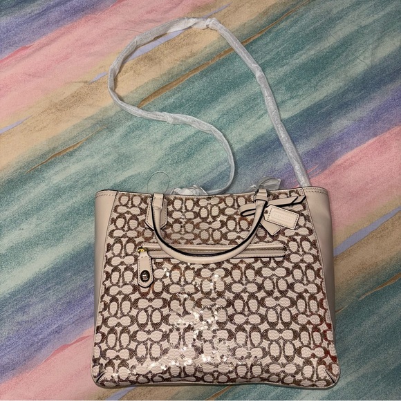 ✨Coach Poppy East West Sequin Signature C Satchel with matching wristlet NwOT - Picture 1 of 14